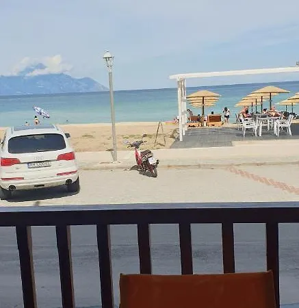 Stavros House Apartman *