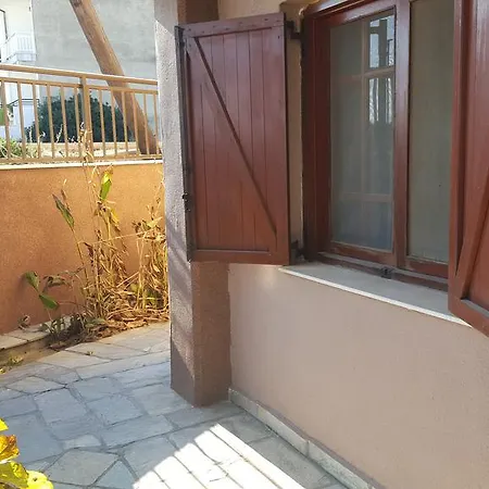 Stavros House * Szárti