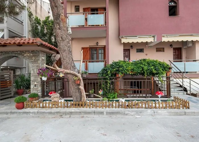 Stavros House *