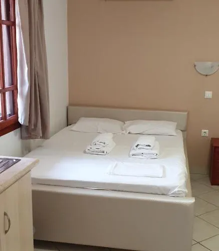 Stavros House * Sarti